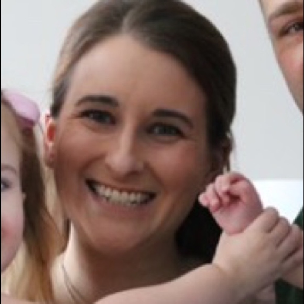 Meet your Posher, Kelly
